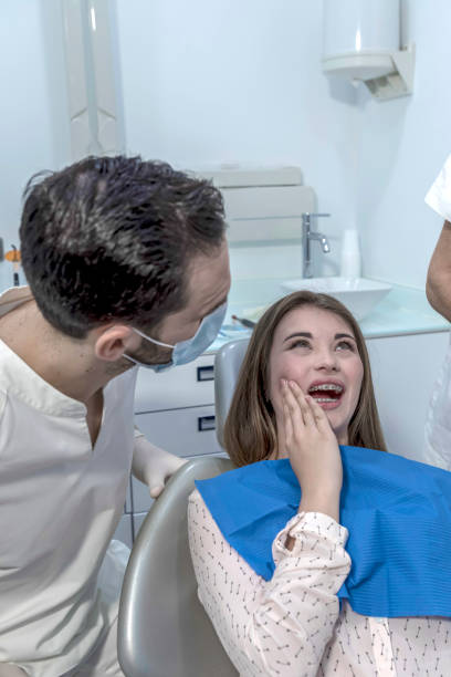 Best Broken or Cracked Tooth Emergency Dentist in Sharon, MS